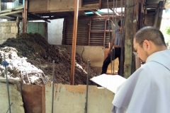 Franciscan Friar blsssing Ana Mae House construction site