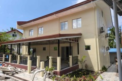 front-view-from-parking-area-showing-porch-icf-house-negros-oriental