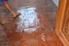 glass-flooring-at-the-guest-room