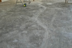 industrial-finish-flooring-at-the-open-ground-floor