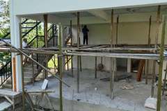 open-ground-floor-for-the-farm-work-type-of-life