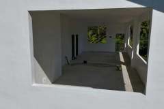 wide-windows-for-better-ventilation