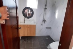 with-hanging-undersink-cabinets