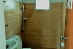 Gamutan second floor bathroom