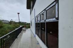 left-side-walkway