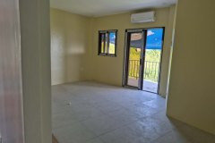 rear-entrance-from-masters-bed