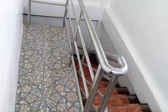 curved-tube-handles-large-stainless-rods